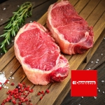 lomo liso sobre tabla de madera 